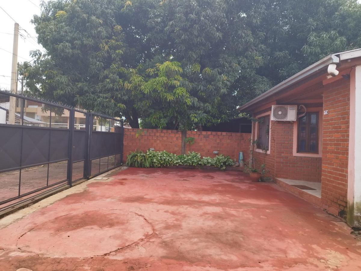 Dona Rosa Villa Puerto Iguazú Exteriör bild