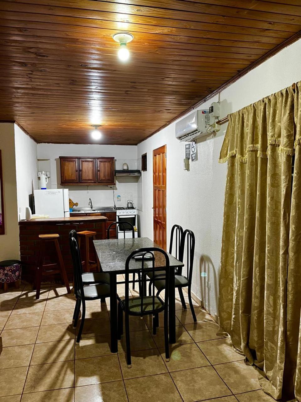 Dona Rosa Villa Puerto Iguazú Exteriör bild